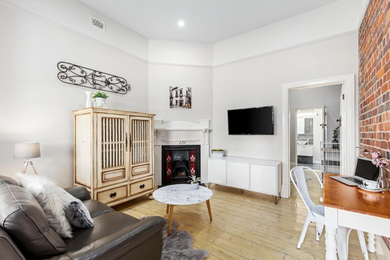 Boutique Heritage Studios On Ryrie Geelong Cbd Opposite Hospital 外观 照片
